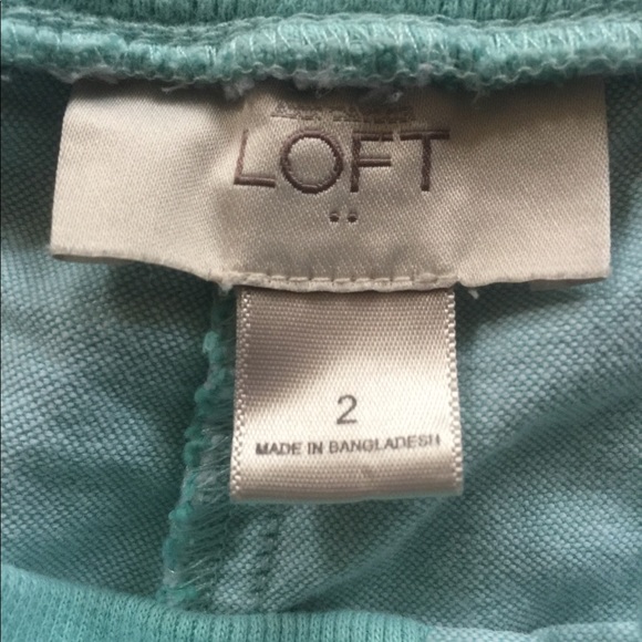 LOFT Outlet linen blend shorts Size 2 & 4 - Picture 3 of 7